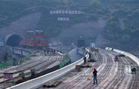 合肥资质代办：公路路基工程专业承包资质标准